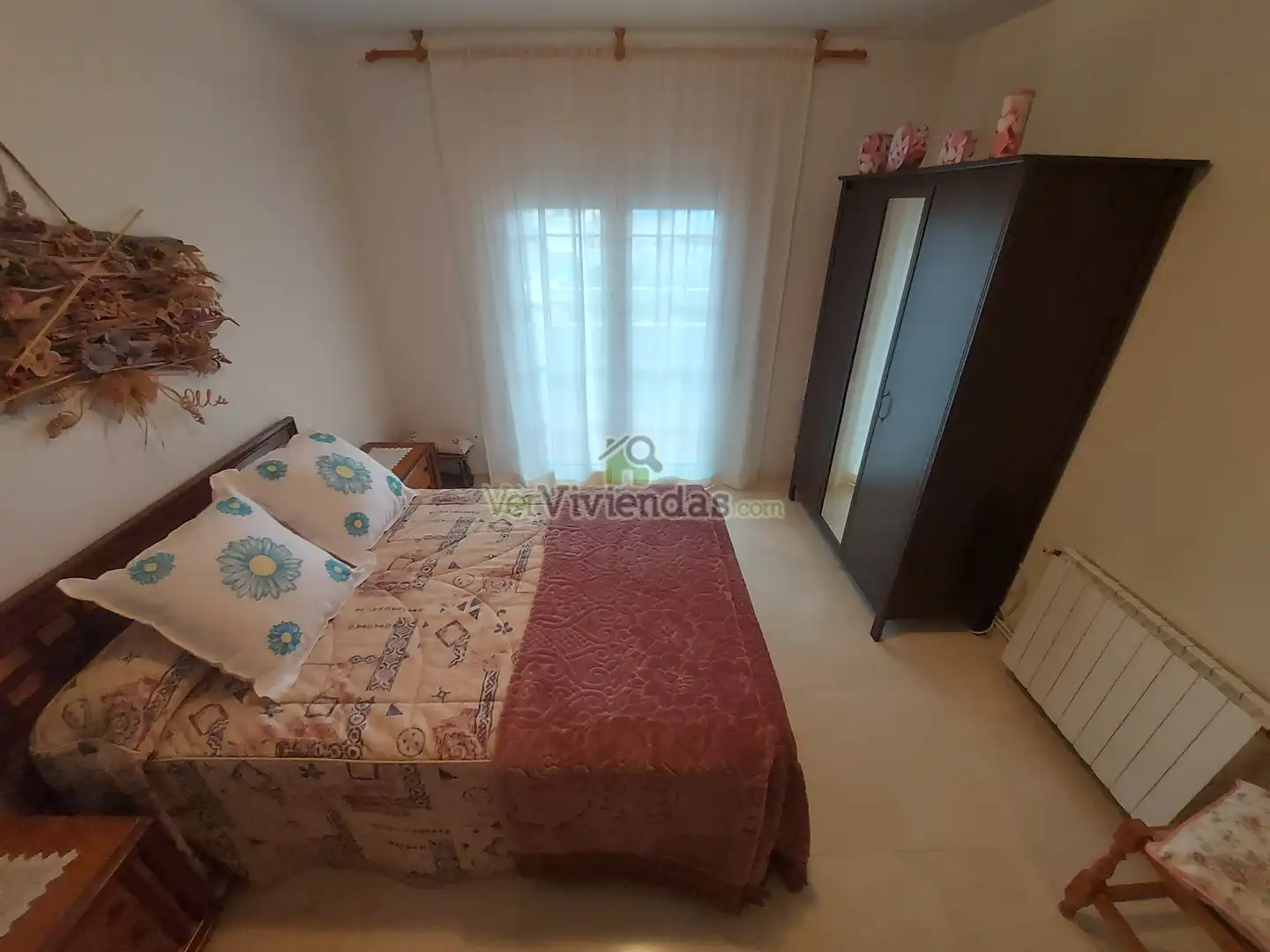 Habitación de Casa adosada en venta en Sant Llorenç d'Hortons con Aire acondicionado, Calefacción y Jardín privado