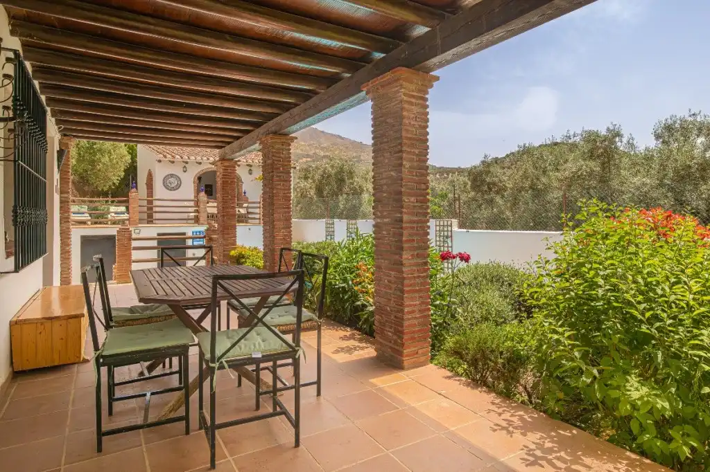 Casa rústica amb terrassa en venda a Villanueva del Trabuco, imagen 17
