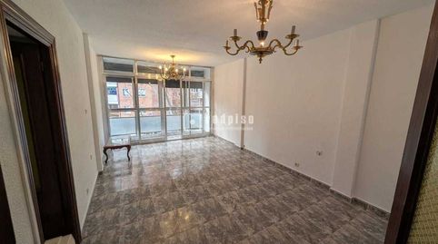 Foto 4 de Piso en venta en Illescas, Aluche, Madrid Capital