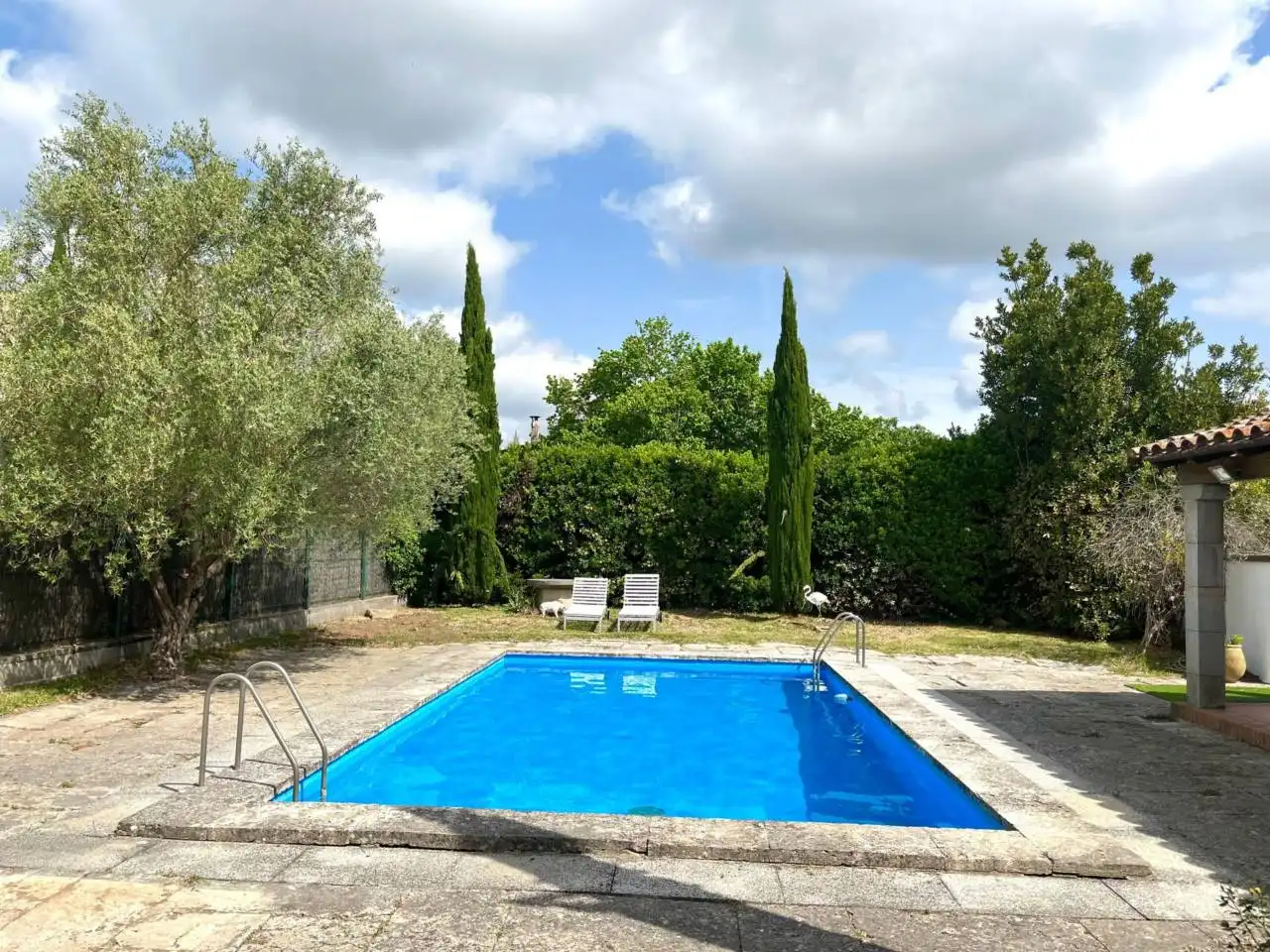 Swimming pool of Houses for sale in Girona  with Air Conditioner, Heating and Private garden