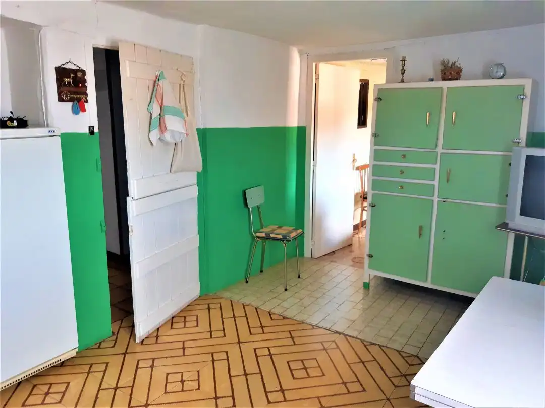 Cuina de Casa o xalet en venda en Villaverde de Rioja amb Calefacció, Jardí privat i Traster