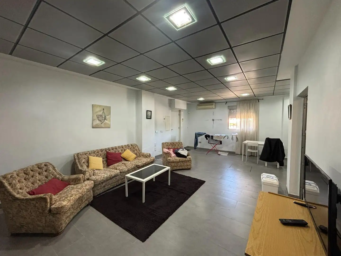 Local en venta en San Juan de Aznalfarache con Aire acondicionado