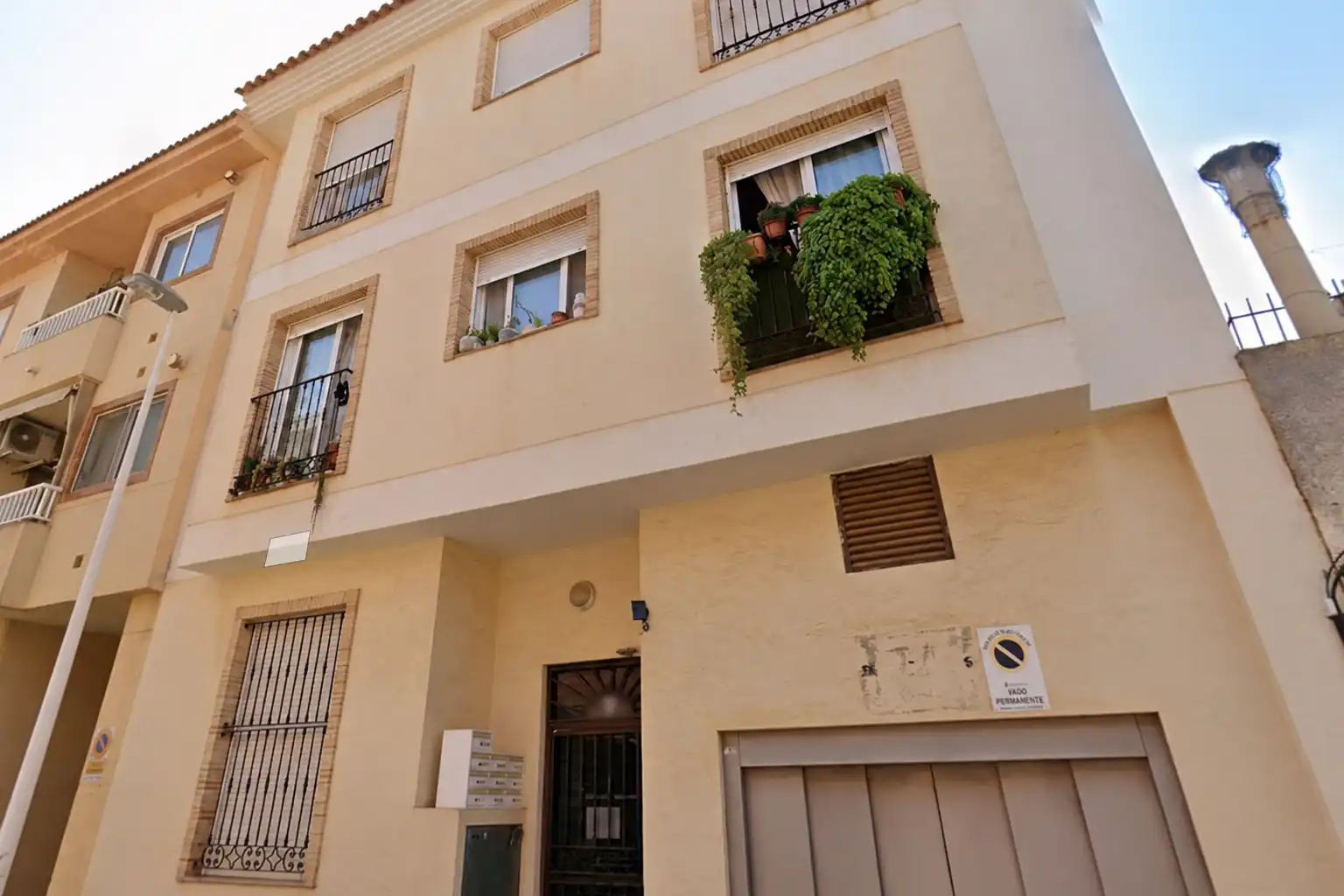 Vista exterior de Piso en venta en San Pedro del Pinatar