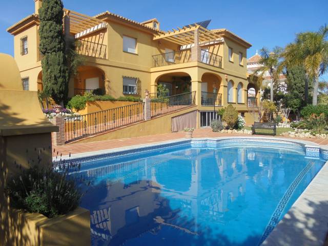 Casa-chalet en Venta en Viña Málaga