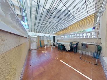 Maison jumelée avec piscine à vendre à Santa Pola ciudad