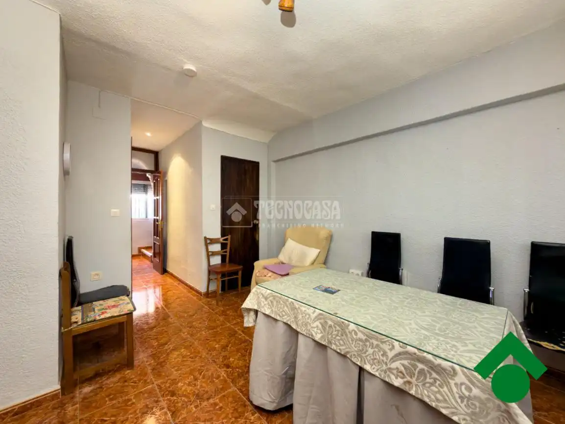 Casa adosada en venda a Albolote