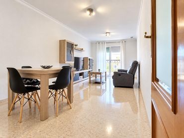 Flat with lift to rent in Elche ciudad