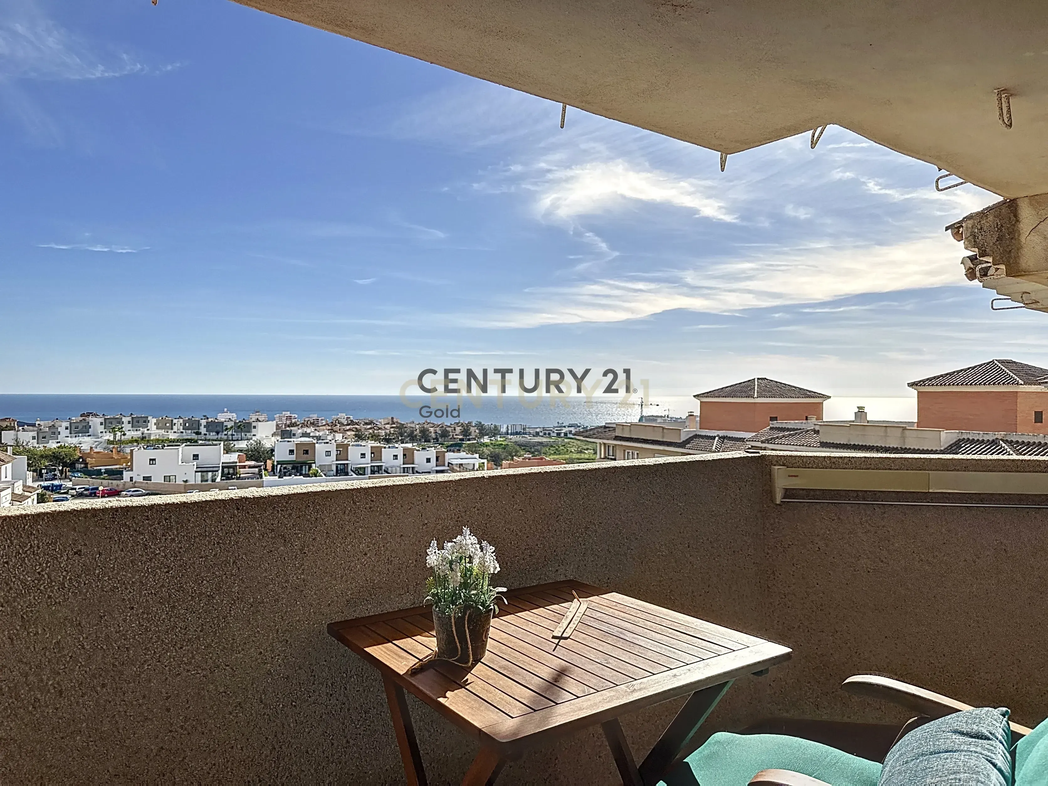 Exterior view of House or chalet for sale in Vélez-Málaga  with Air Conditioner, Terrace and Furnished