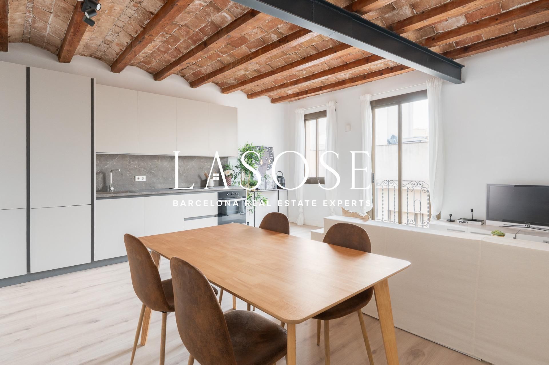 Kitchen of Flat for sale in  Barcelona Capital  with Heating, Terrace and Storage room