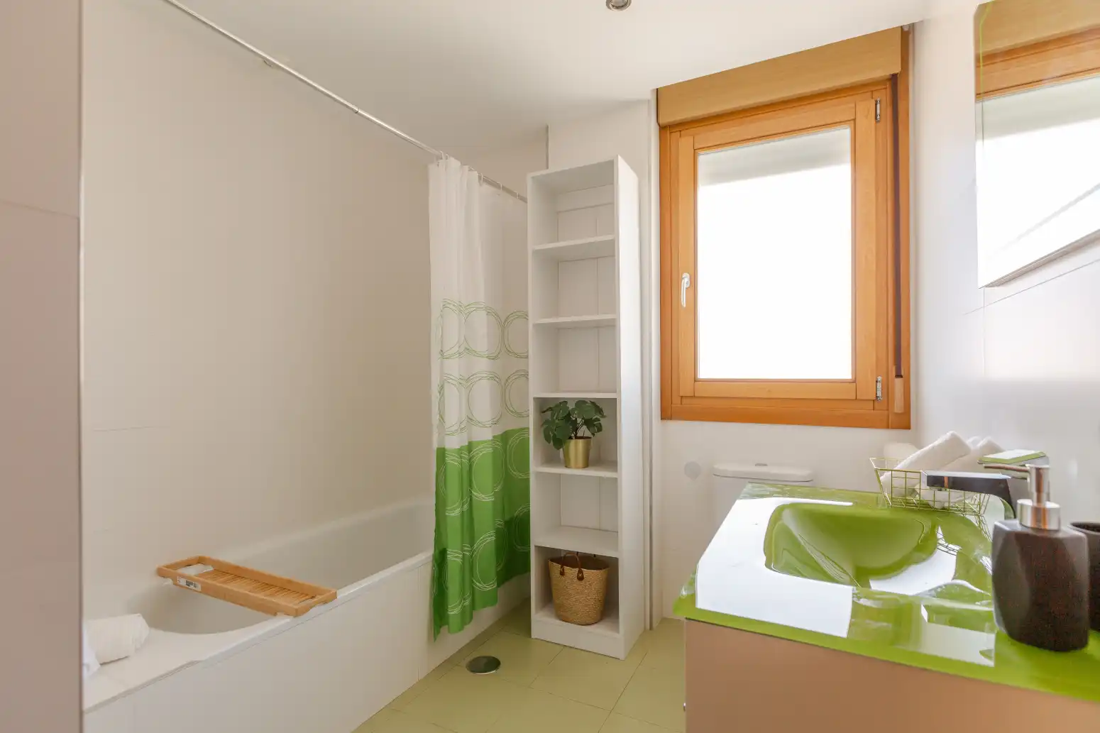 Baño de Casa o chalet en venta en Berrioplano / Berriobeiti con Calefacción, Jardín privado y Parquet