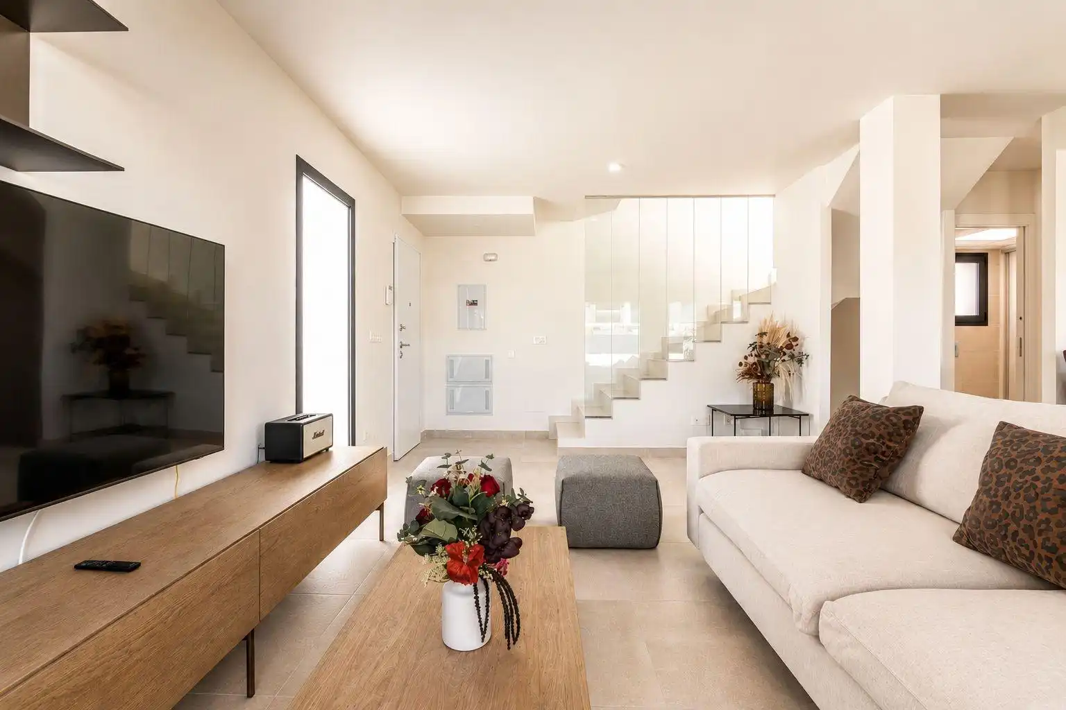 Sala d'estar de Casa o xalet de lloguer en Santa Pola amb Aire condicionat, Calefacció i Jardí privat
