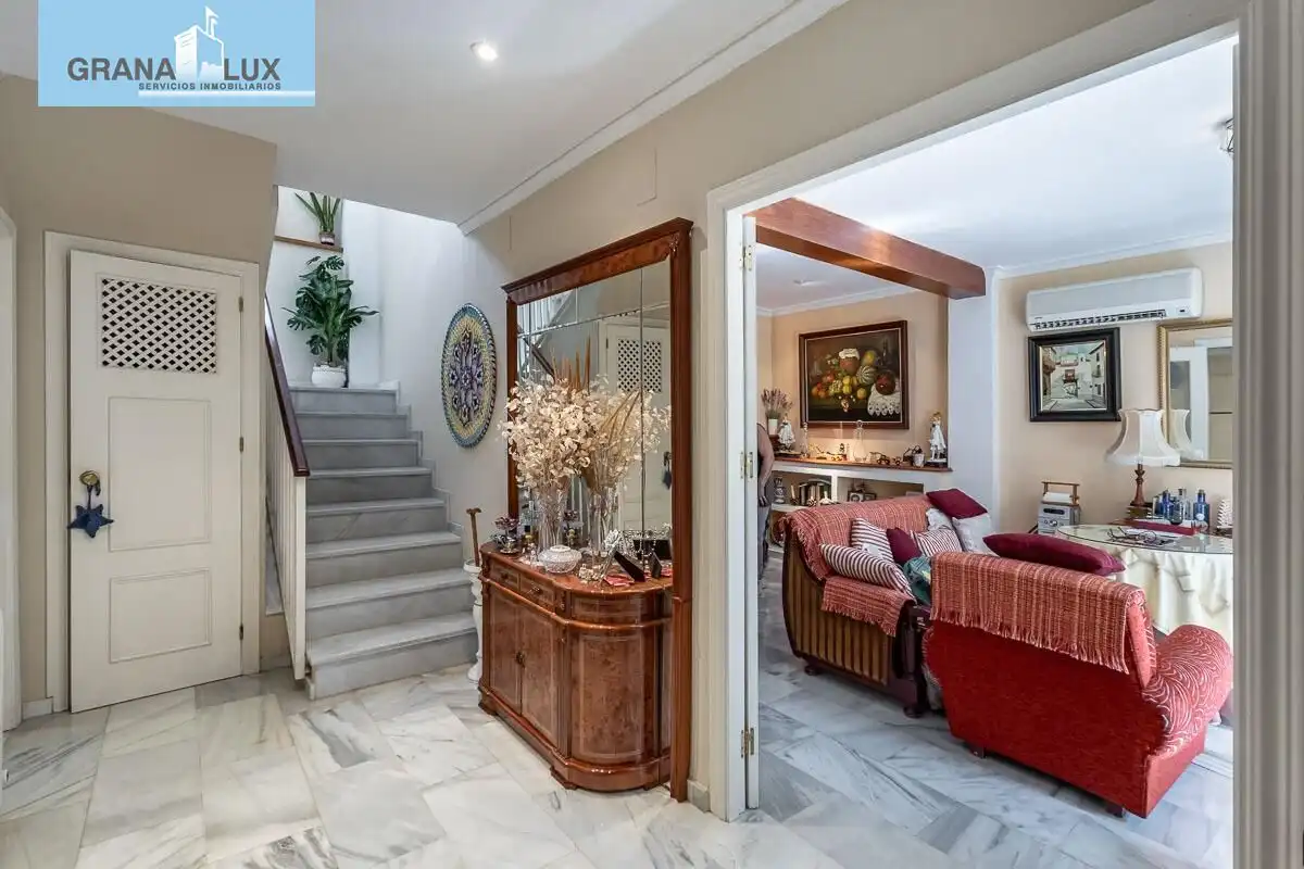 Detached house with terrace for sale in Calle SEVERO OCHOA, imagen 5