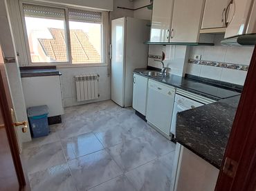 Pis amb ascensor en venda a Rúa de Urzáiz 190