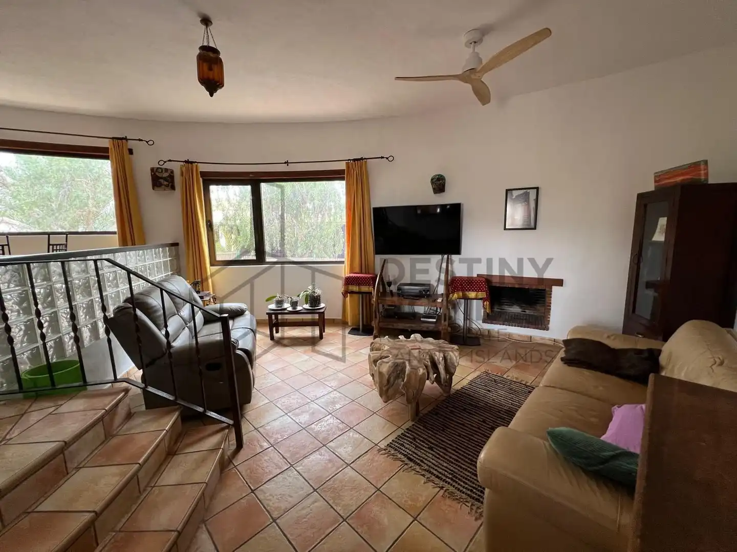 Living room of Country homes for sale in La Oliva  with Air Conditioner, Private garden and Terrace