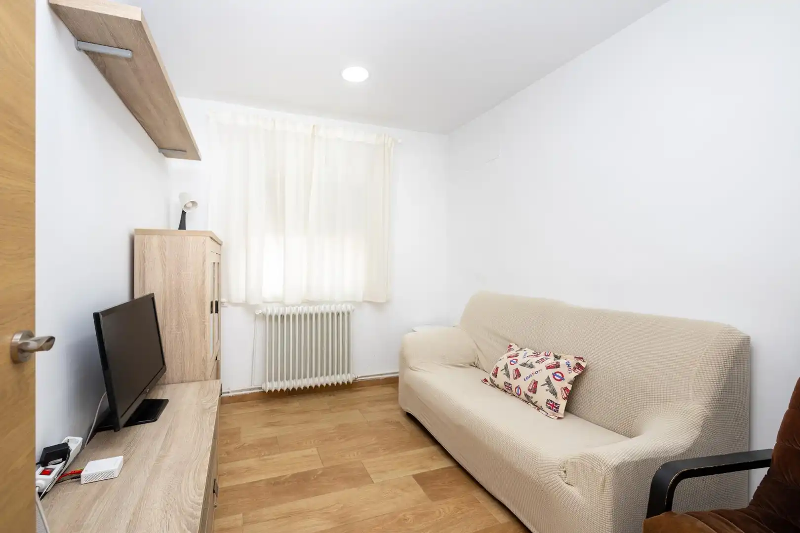Sala de estar de Piso en venta en Granada con Aire acondicionado, Calefacción y Terraza