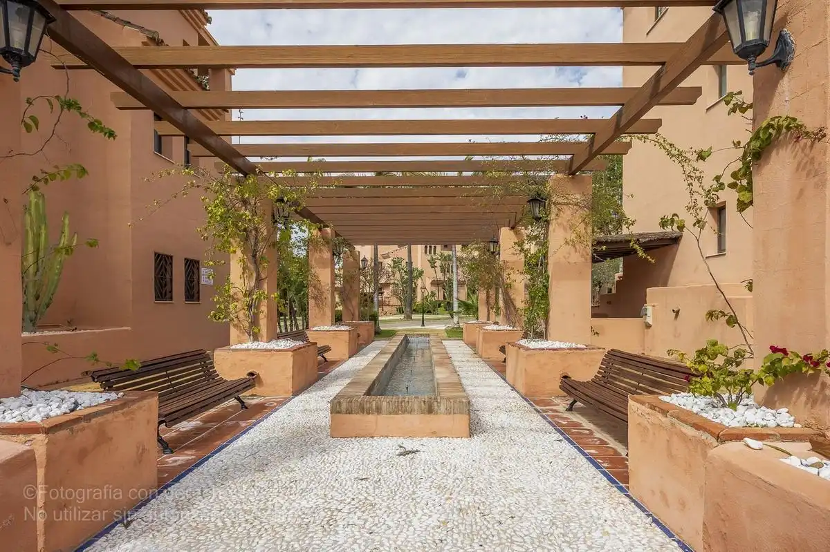 Apartment with pool for sale in Estepona Pueblo, imagen 3