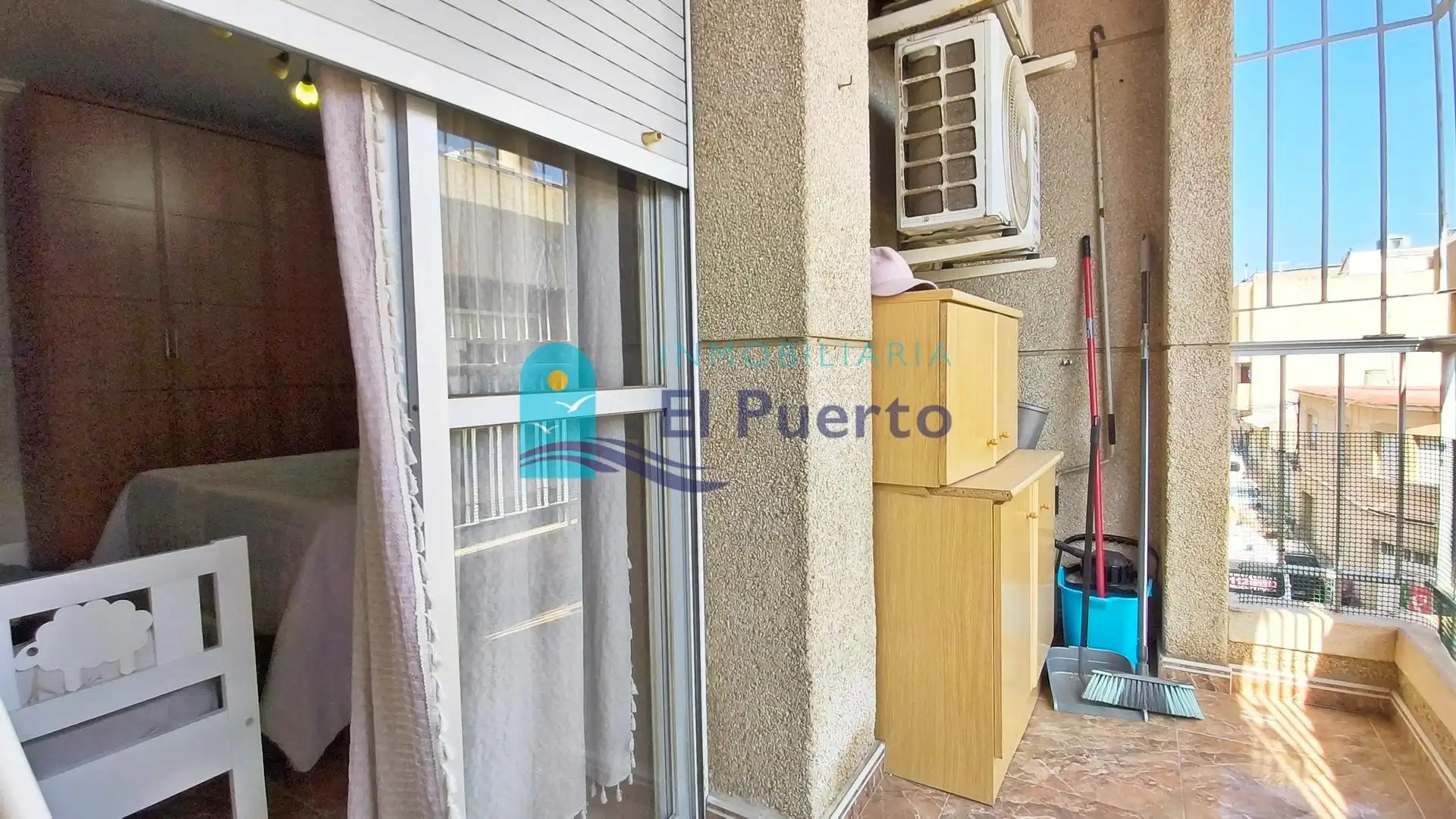 Terraza de Ático en venta en Águilas con Aire acondicionado, Calefacción y Trastero