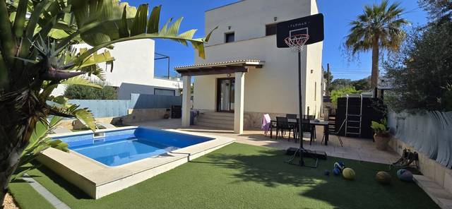 Casa-chalet en Venta en Son Ferrer