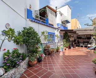 Vista exterior de Casa o xalet en venda en Motril amb Terrassa