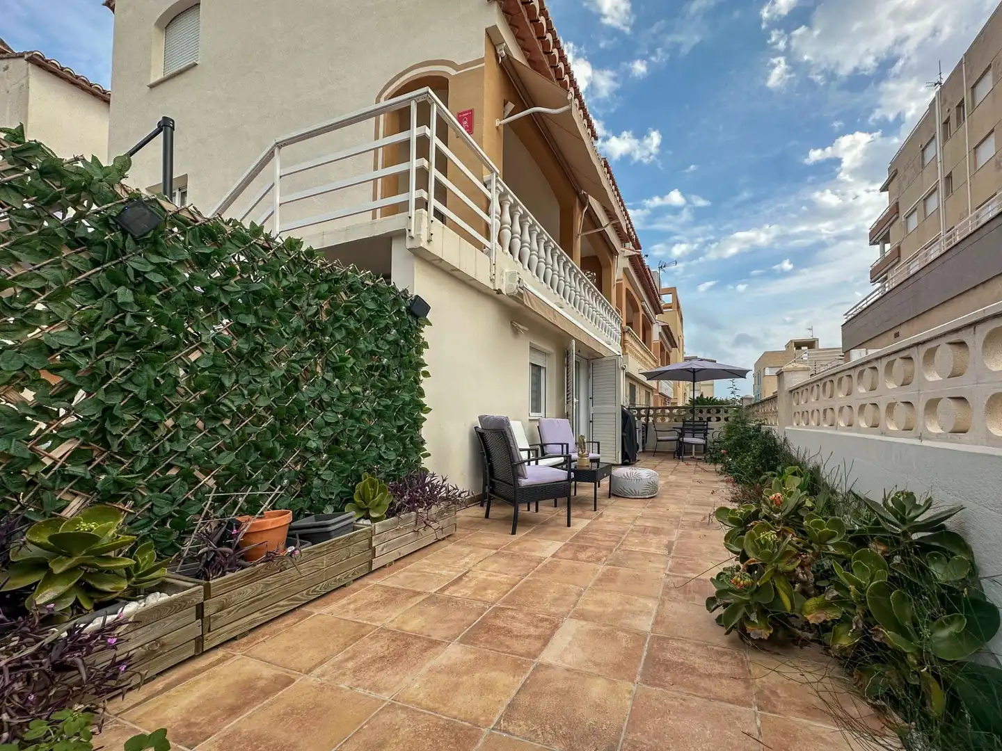 Terraced house with terrace for sale in Carrer AVINYO, imagen 14