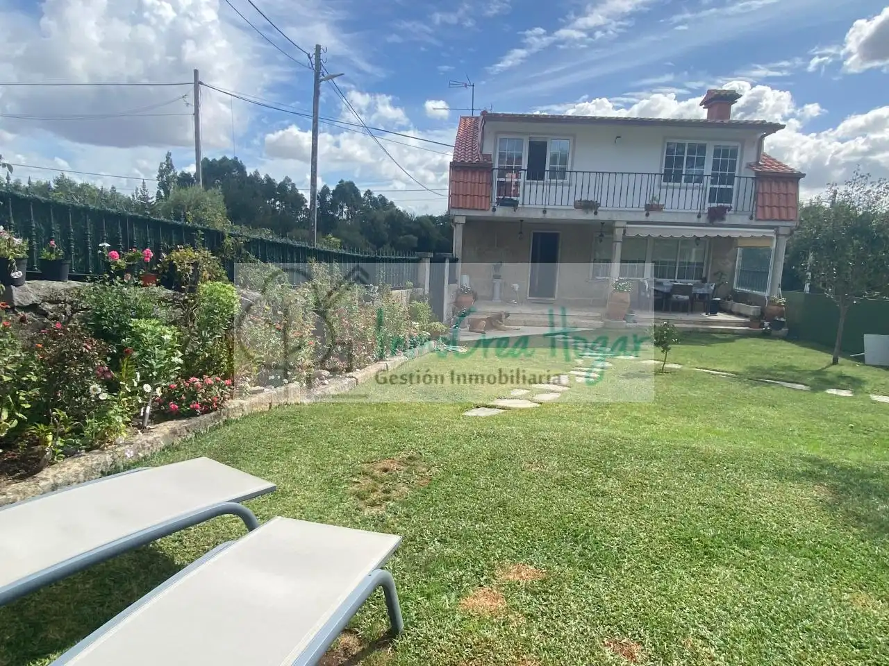 Jardí de Casa o xalet en venda en Vigo  amb Calefacció, Jardí privat i Terrassa