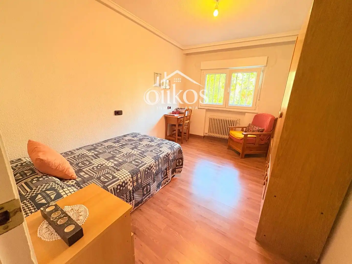 Schlafzimmer von Wohnung zum Verkauf in Salamanca mit Heizung, Parkett und Balkon