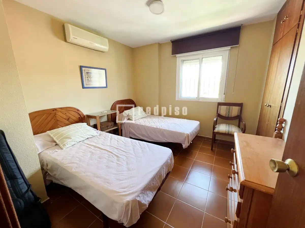 Habitación de Casa o chalet en venta en Vélez-Málaga