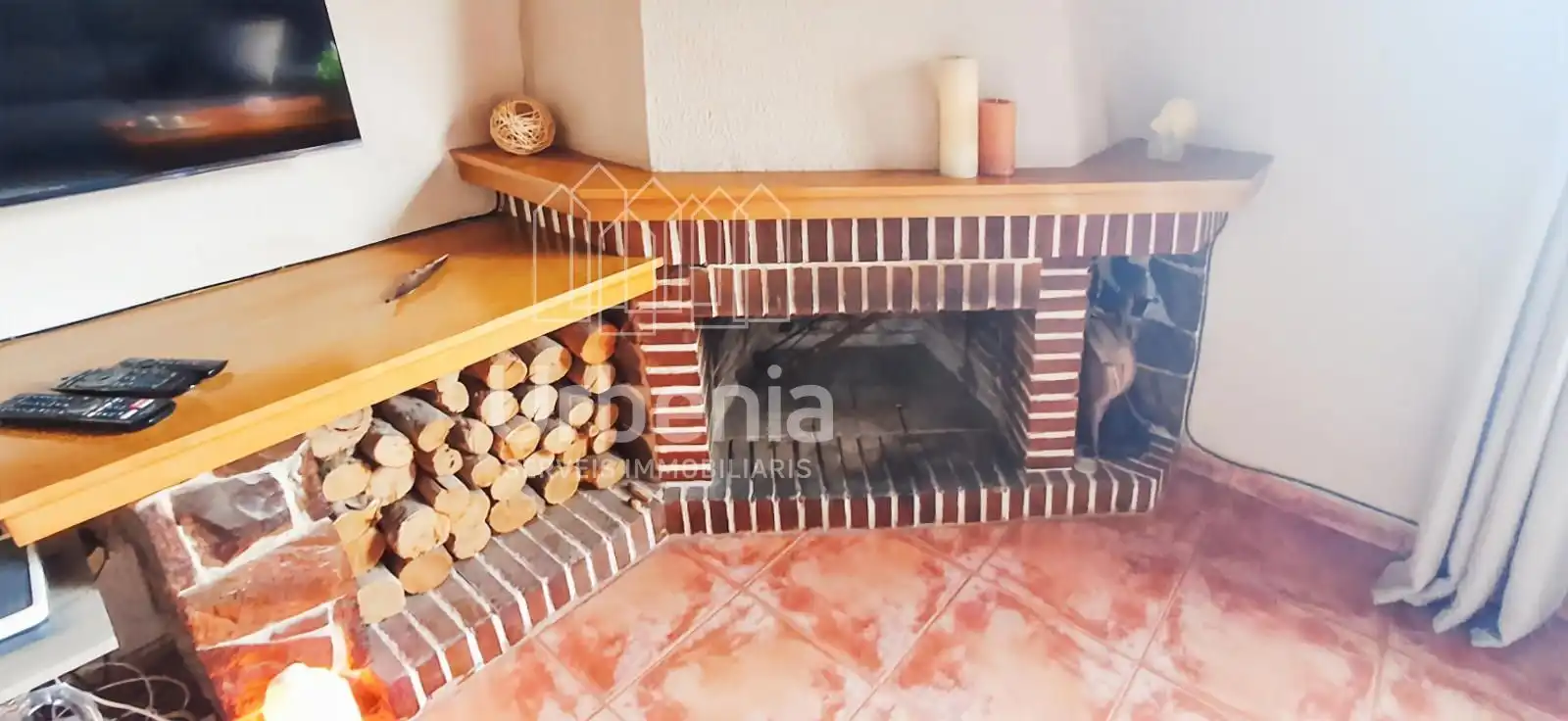 Wohnung zum Verkauf in Mataró mit Klimaanlage, Heizung und Terrasse