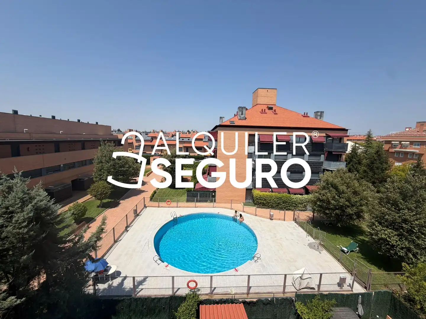 Piscina de Piso de alquiler en Boadilla del Monte con Aire acondicionado, Calefacción y Terraza