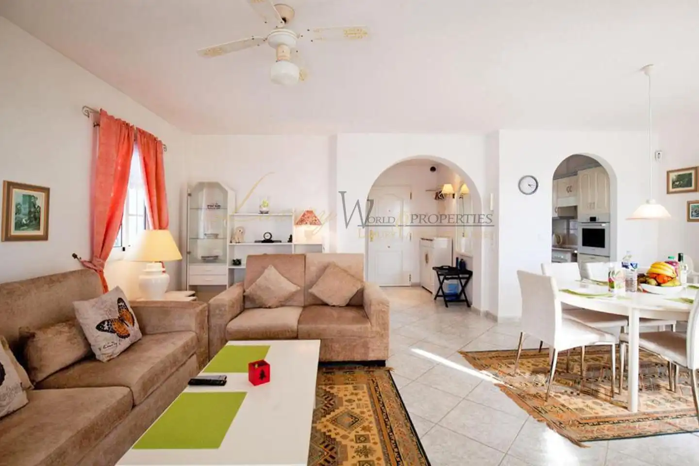Adosado con piscina en venta en Kurt Konrad Mayer, imagen 8