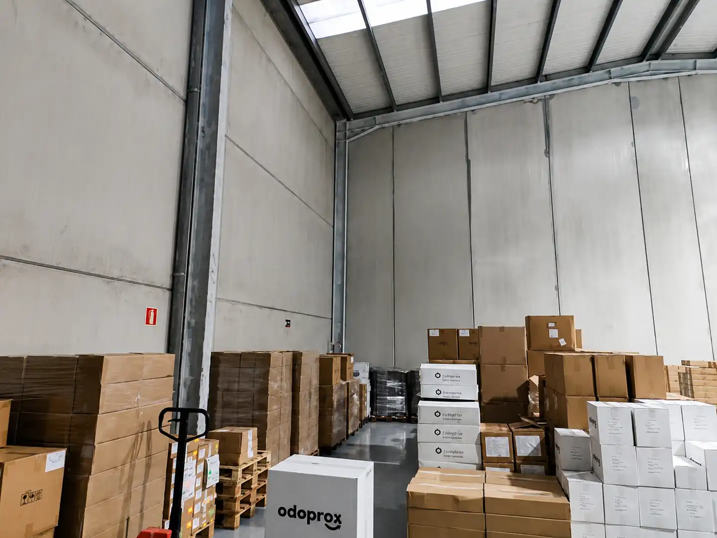 Fabrikhallen zur Miete in El Astillero  