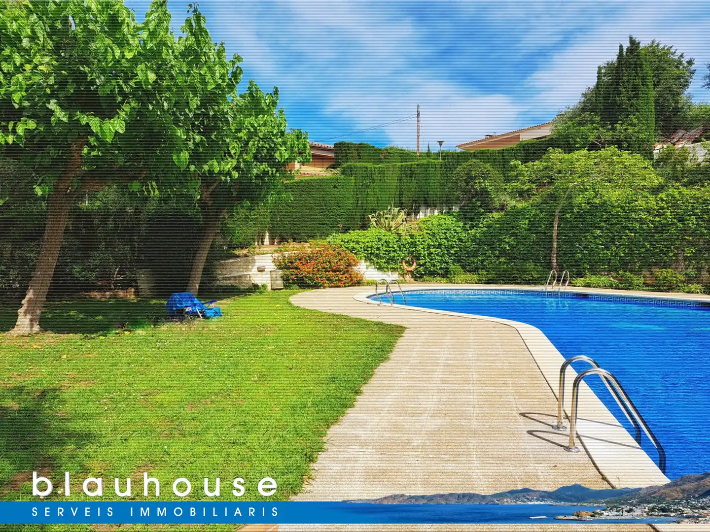 Swimming pool of Commercial properties for sale in Llançà