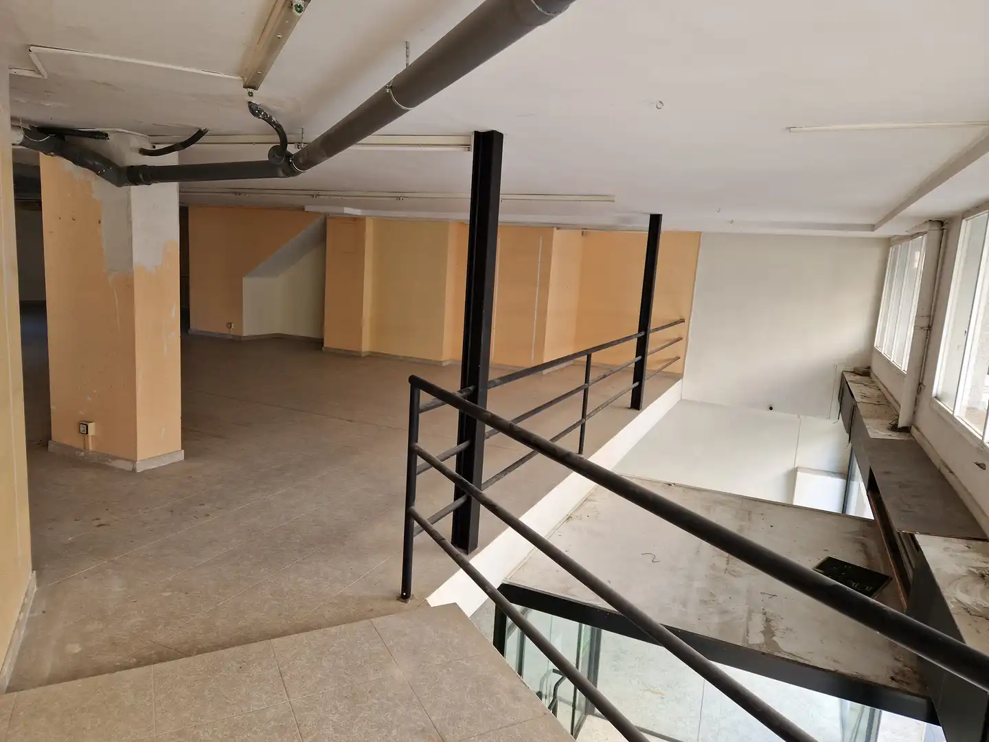 Gewerbefläche zur Miete in Carrer de l'Estatut 7, imagen 7