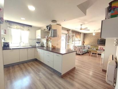 Küche von Wohnung zum verkauf in Sax