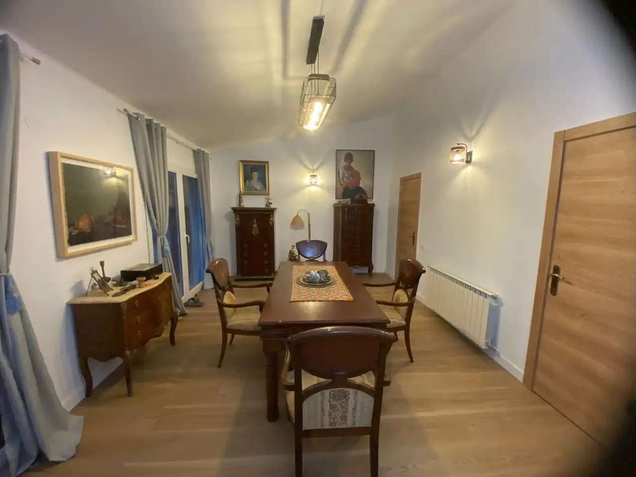 Menjador de Casa o xalet en venda en Benicasim / Benicàssim amb Aire condicionat, Jardí privat i Terrassa