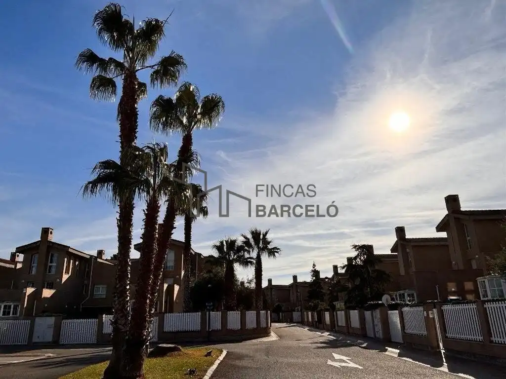 Casa adosada en venta en Casablanca