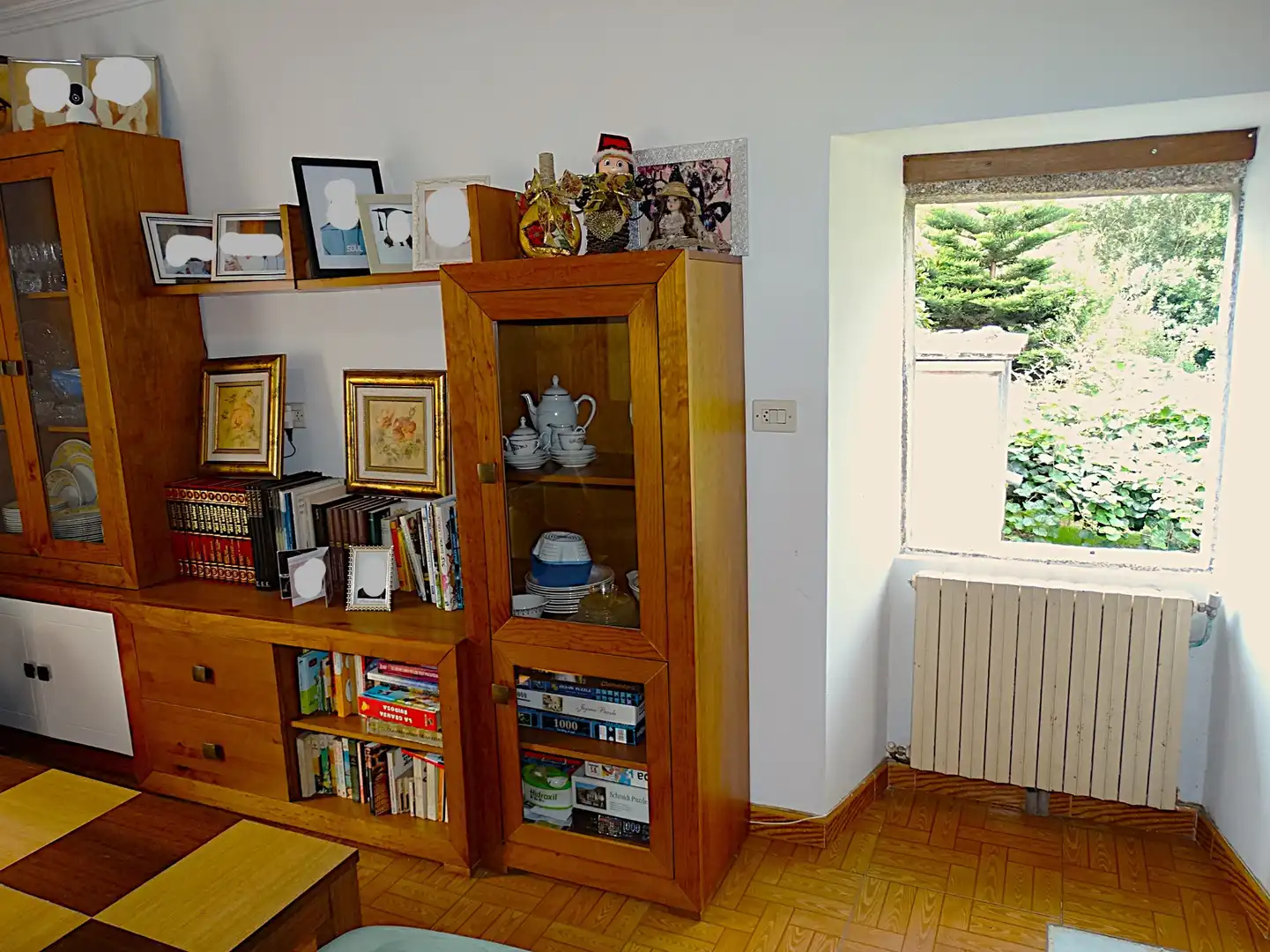 Sala d'estar de Finca rústica en venda en Narón amb Calefacció, Jardí privat i Parquet