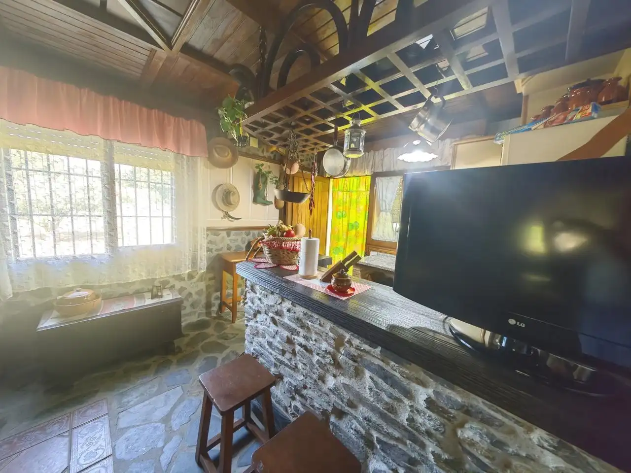 Cocina de Casa o chalet en venta en Cabrero con Jardín privado y Terraza
