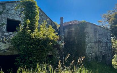 Country house for sale in O Irixo  with Private garden and Balcony