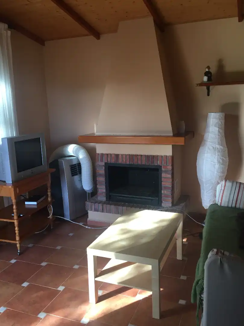 Sala d'estar de Casa o xalet en venda en Alhaurín de la Torre amb Aire condicionat, Jardí privat i Terrassa