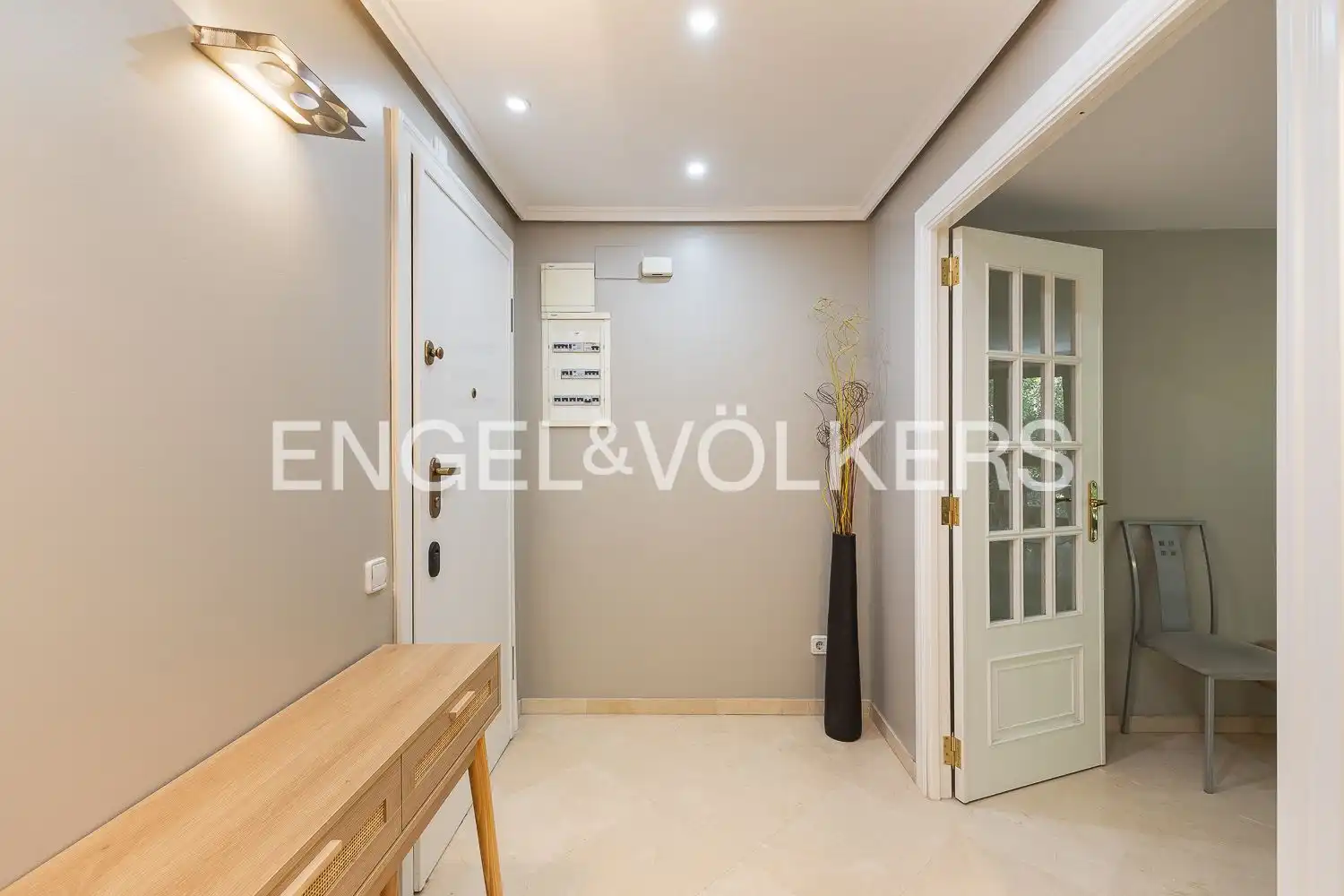 Flat for rent in Valencia  with Air Conditioner, Heating and Terrace