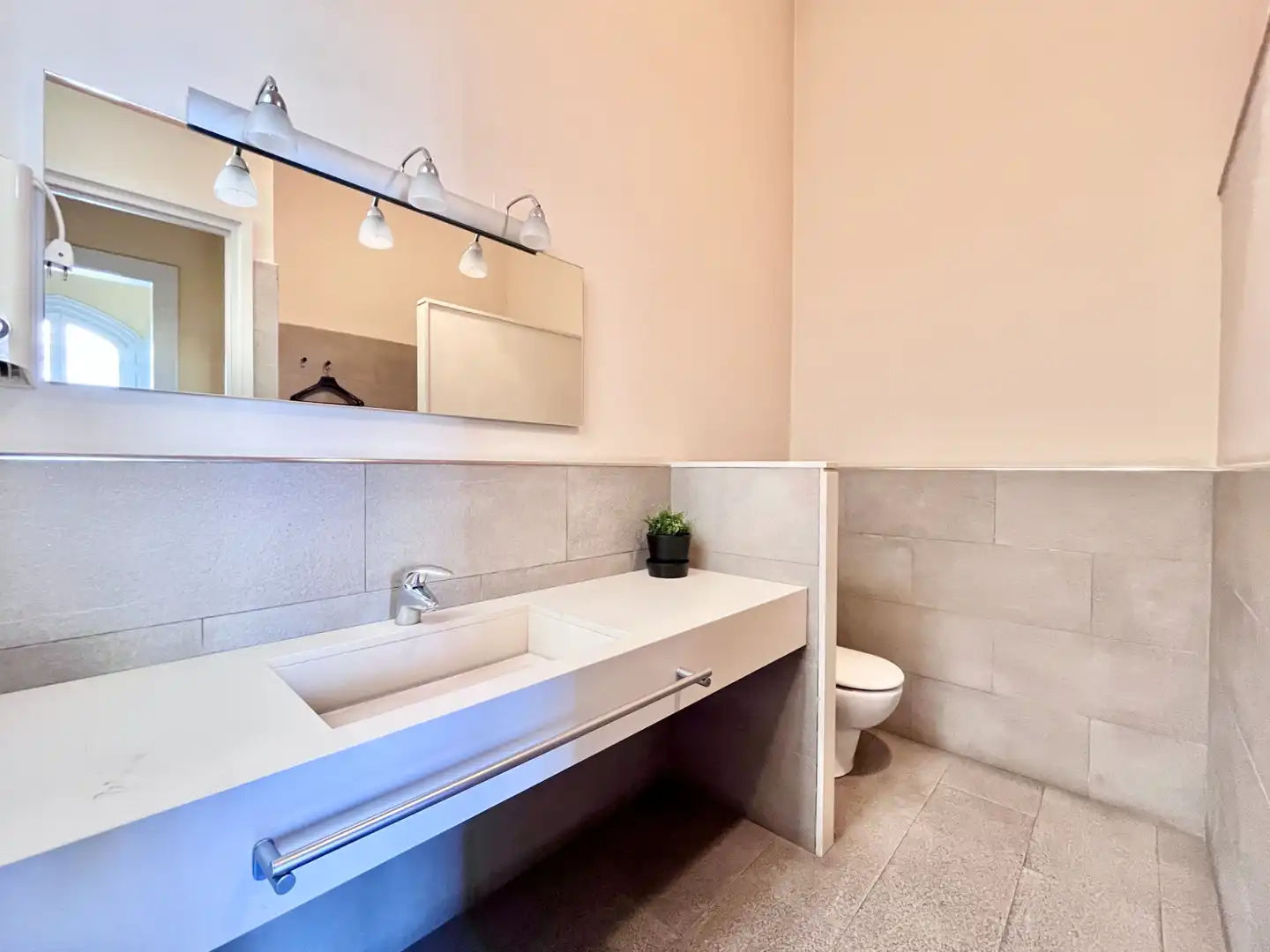 Office space with terrace to rent in Passeig de Gràcia 12, imagen 14
