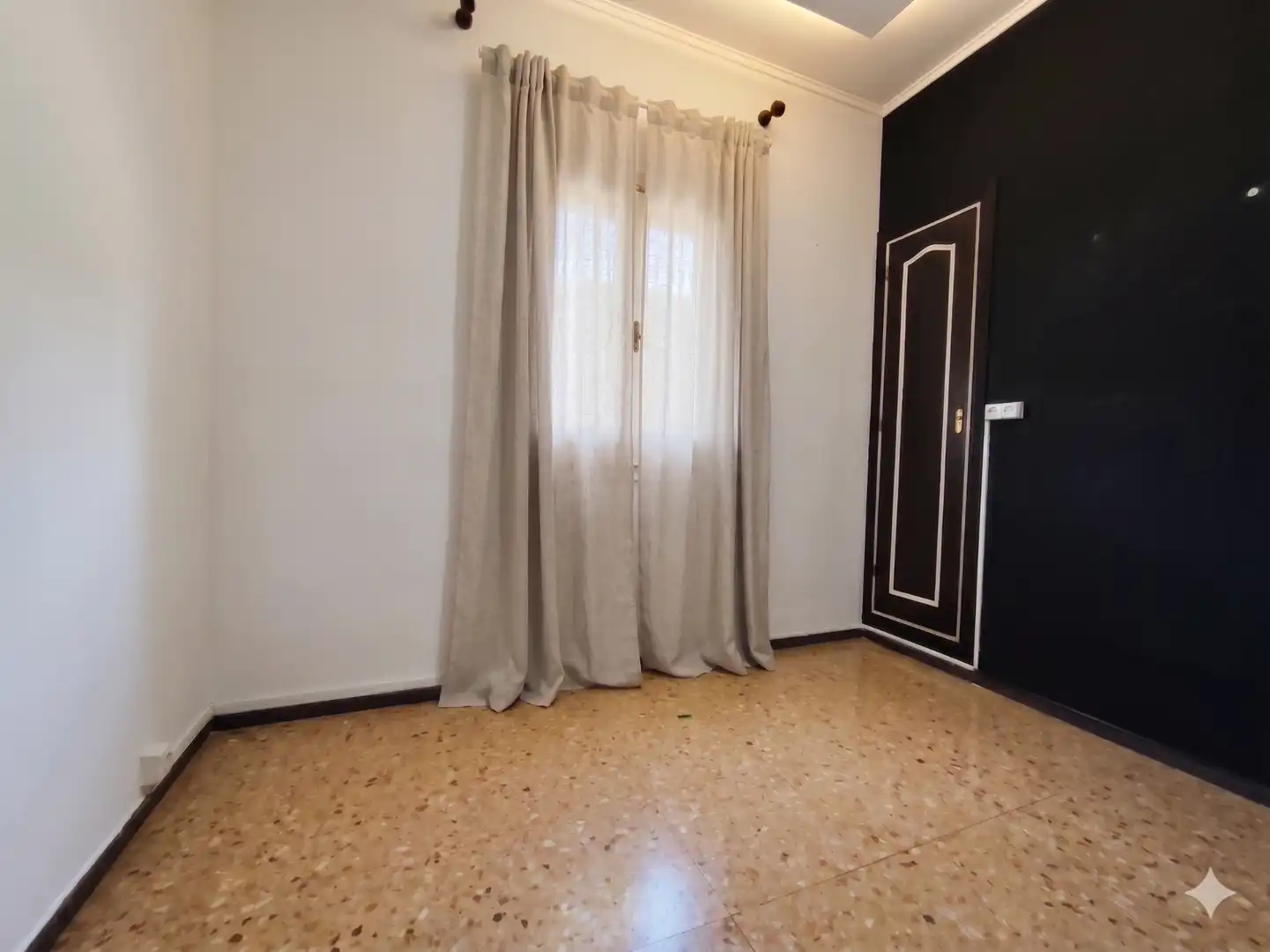 Habitación de Piso en venta en Badalona con Aire acondicionado y Calefacción