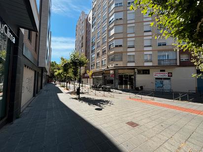 Vista exterior de Pis en venda en Valladolid Capital