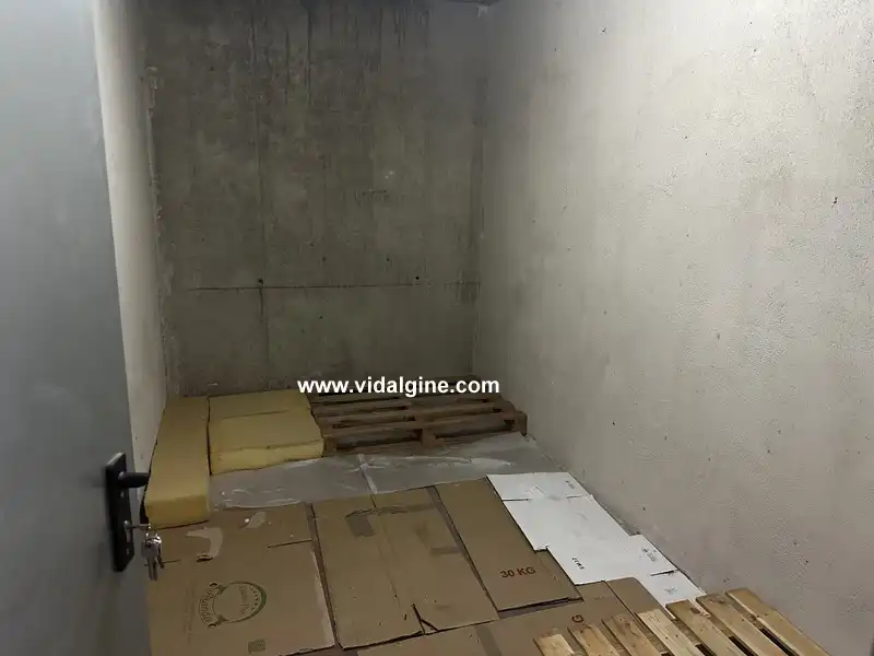 Lofts for sale in Balaguer  with Air Conditioner, Heating and Storage room
