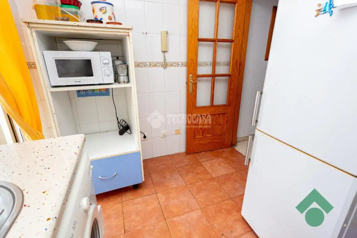 Cocina de Casa adosada en venta en Algeciras con Calefacción y Amueblado