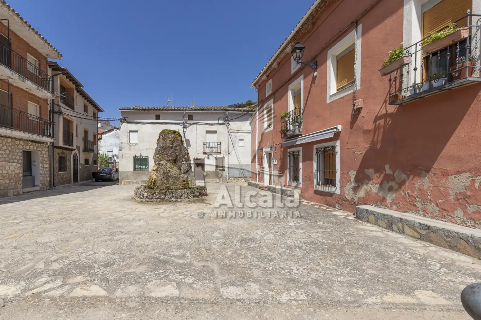 Exterior view of Houses for sale in Moratilla de los Meleros
