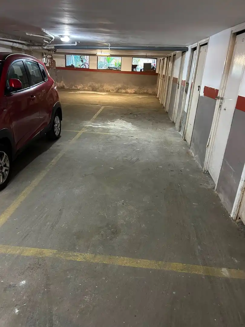 Piso con ascensor en venta en Lluis Companys, imagen 22