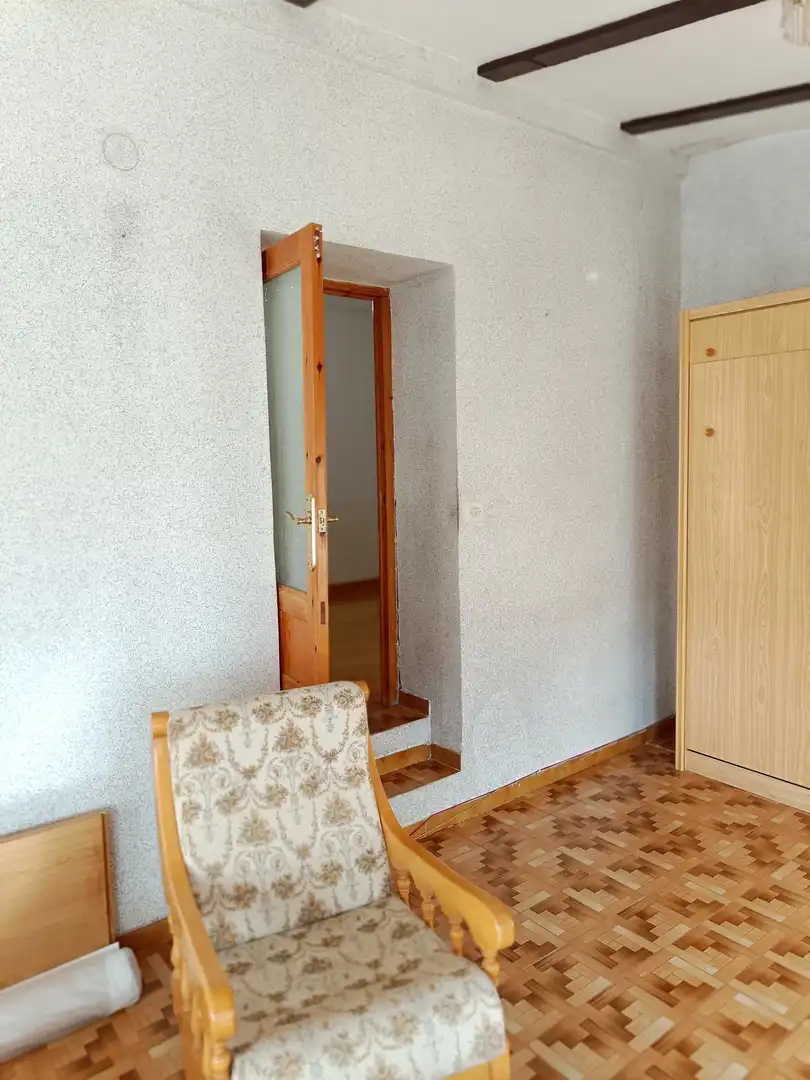 Casa o xalet en venda en Barruelo de Santullán amb Calefacció, Parquet i Terrassa