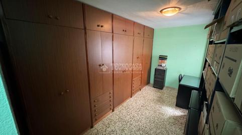 Foto 4 de Piso en venta en Los Castillejos - La Trinidad, Málaga Capital